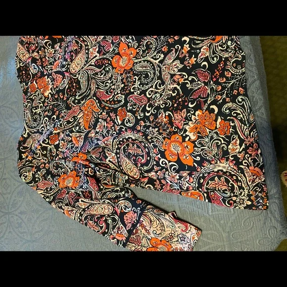NWT J Jill poly blouse with flounce 3/4 sleeve floral print LP - Picture 4 of 9